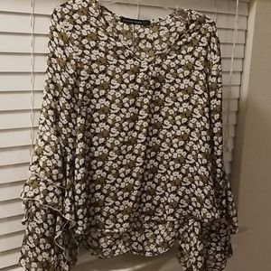 Demure Floral light Top.